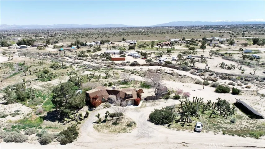 9921 Monte Vista Road, Phelan, California 92371