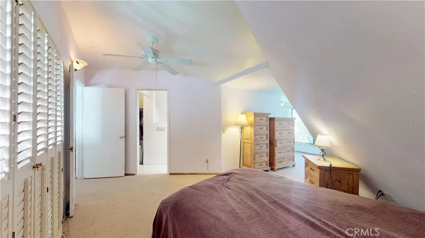 9921 Monte Vista Road, Phelan, California 92371