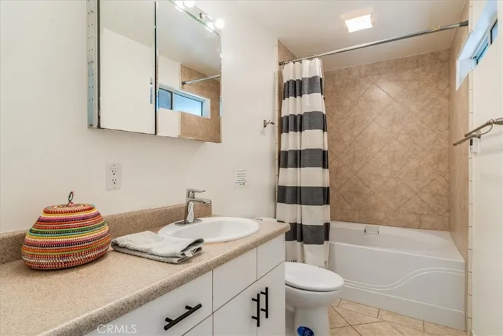 2nd Guest Home Bathroom