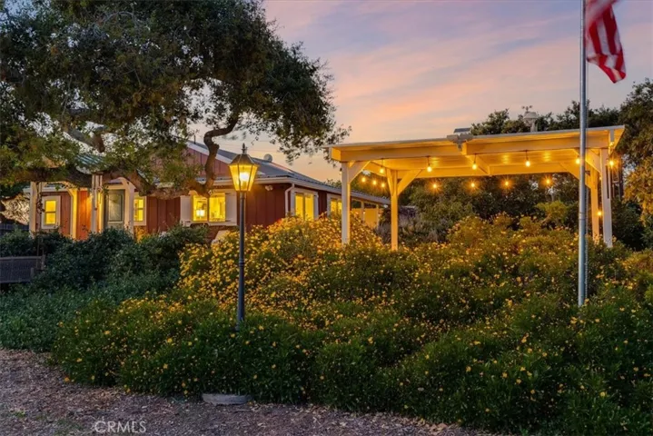 2040 Ferndale Road, Arroyo Grande, California 93420