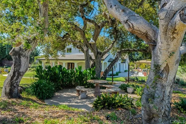 2040 Ferndale Road, Arroyo Grande, California 93420