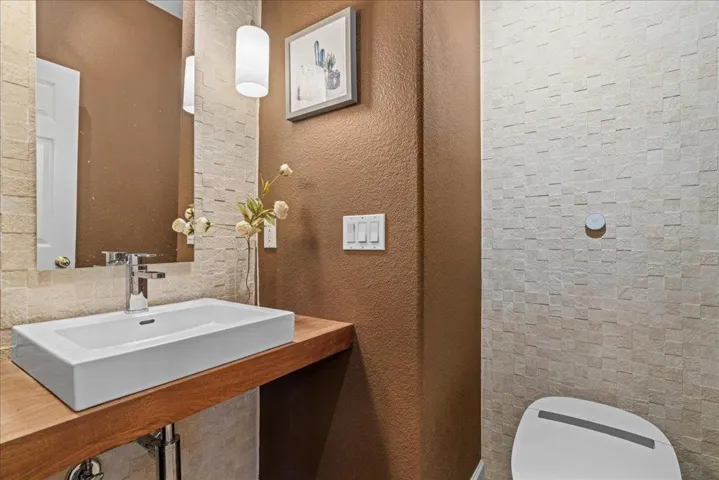 862 Canoas Creek Circle, San Jose, California 95136