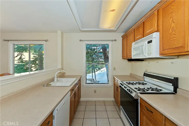2740 Preston Drive, Running Springs, California 92382