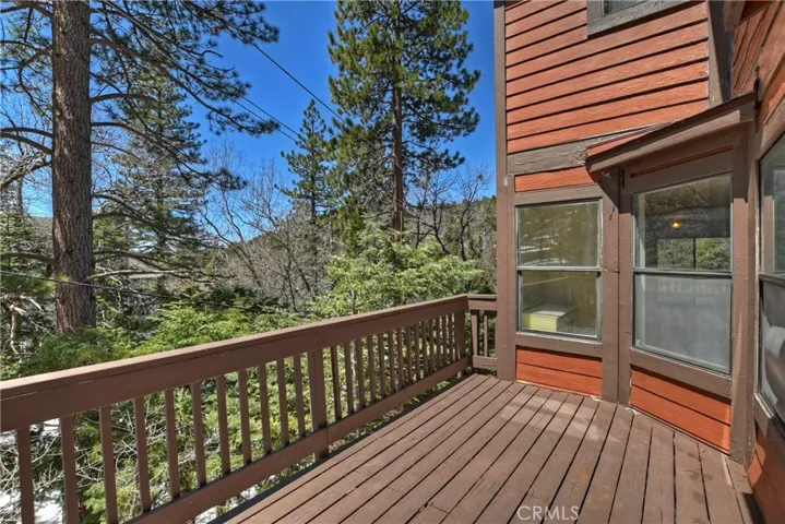 2740 Preston Drive, Running Springs, California 92382