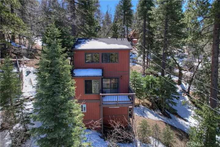 2740 Preston Drive, Running Springs, California 92382