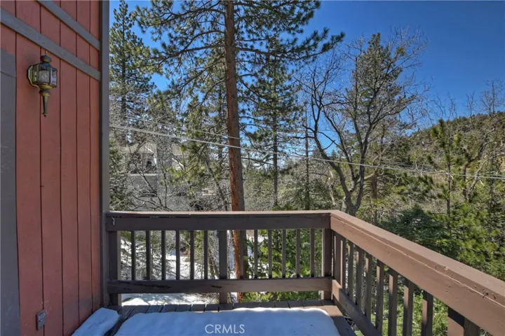 2740 Preston Drive, Running Springs, California 92382