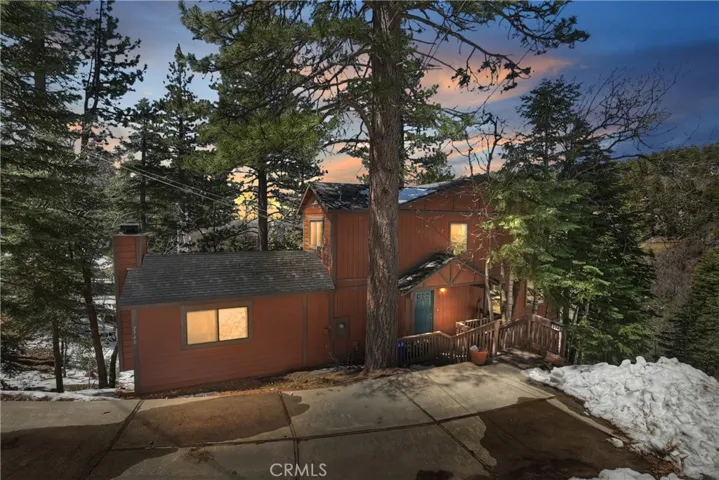 2740 Preston Drive, Running Springs, California 92382