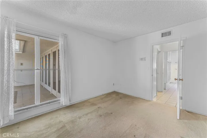 Bedroom 4 - Guest Suite