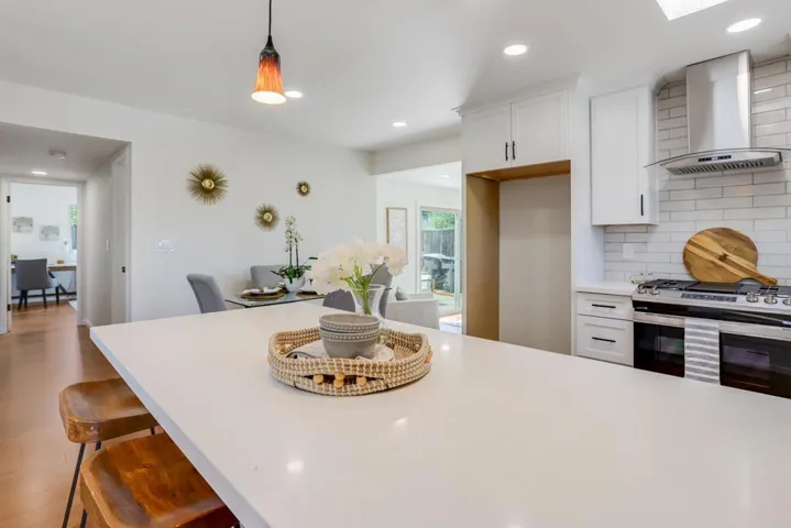 826 Waldo Road, Campbell, California 95008