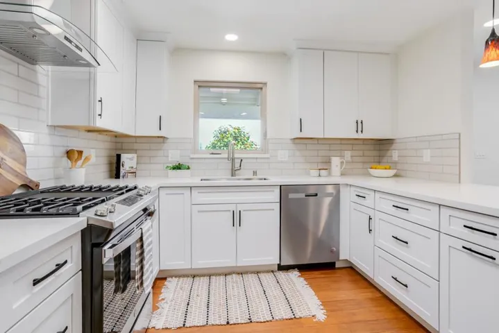 826 Waldo Road, Campbell, California 95008
