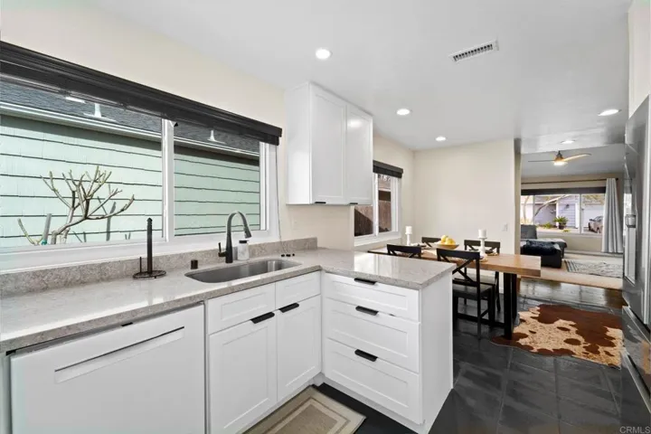333 Sunflower, Escondido, California 92026