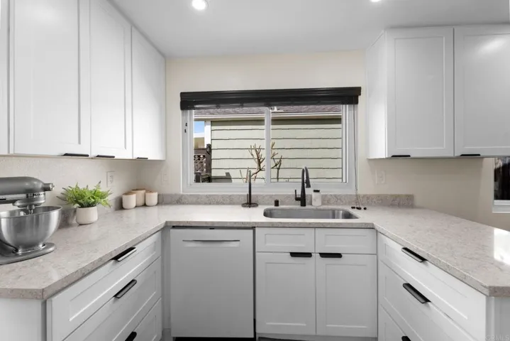 333 Sunflower, Escondido, California 92026