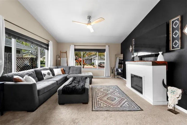 333 Sunflower, Escondido, California 92026