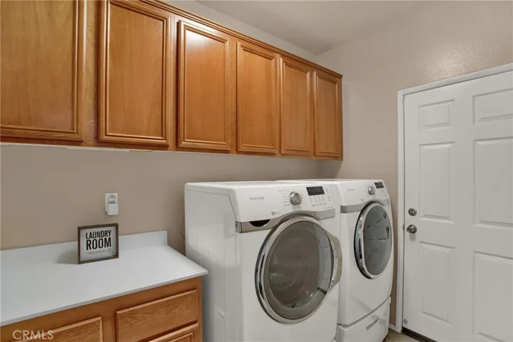 8969 Seal Beach Drive, Hesperia, California 92344