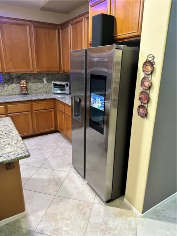 8969 Seal Beach Drive, Hesperia, California 92344