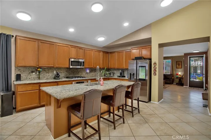 8969 Seal Beach Drive, Hesperia, California 92344