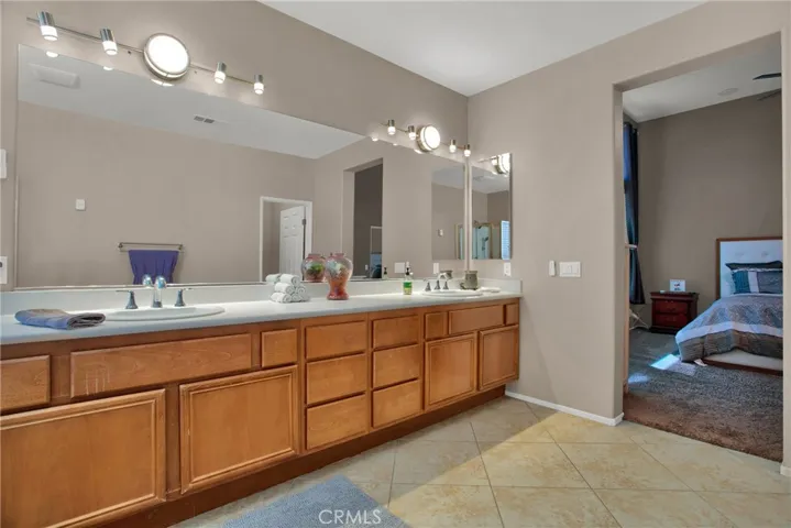 8969 Seal Beach Drive, Hesperia, California 92344
