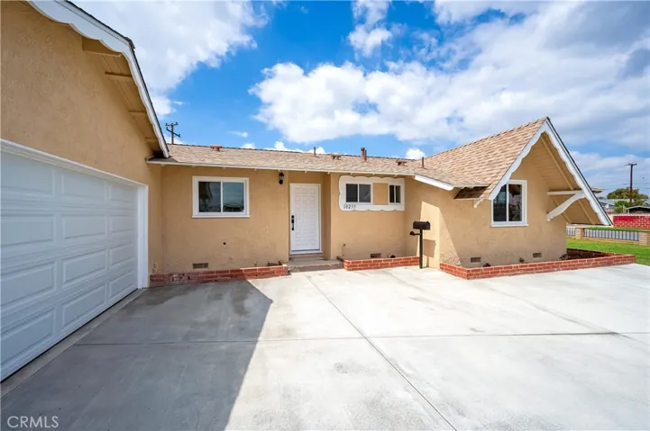 10235 Dale Avenue, Stanton, California 90680