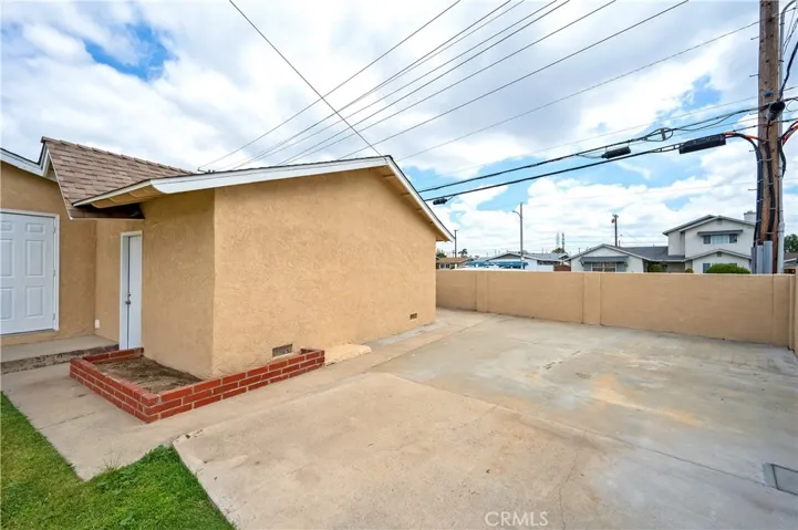 10235 Dale Avenue, Stanton, California 90680