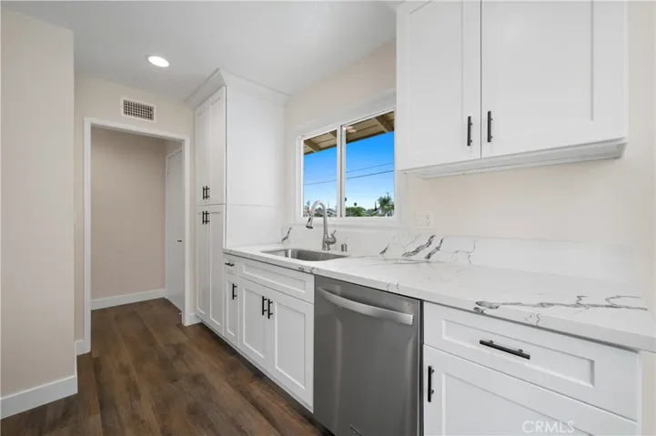 10235 Dale Avenue, Stanton, California 90680