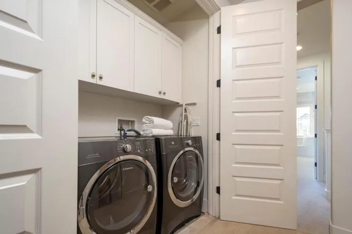 2914 Shoemaker Drive, San Mateo, California 94403