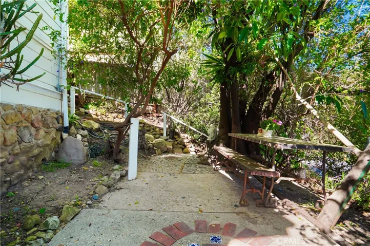 1208 Fernwood Pacific Drive, Topanga, California 90290