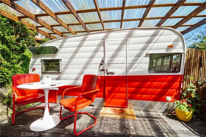 1208 Fernwood Pacific Drive, Topanga, California 90290