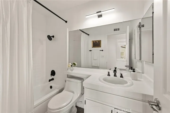 2906 Rob Ct, Thousand Oaks, California 91362