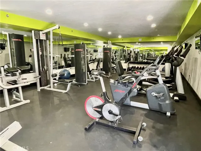 20251 Cape Coral Lane 305, Huntington Beach, California 92646
