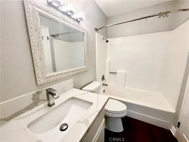 20251 Cape Coral Lane 305, Huntington Beach, California 92646