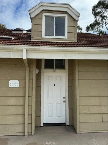 20251 Cape Coral Lane 305, Huntington Beach, California 92646