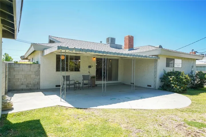 12765 Elkwood Street, North Hollywood, California 91605