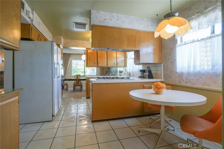 12765 Elkwood Street, North Hollywood, California 91605