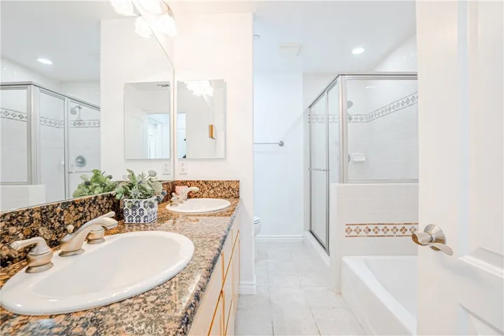 320 E Imperial Avenue 2, El Segundo, California 90245