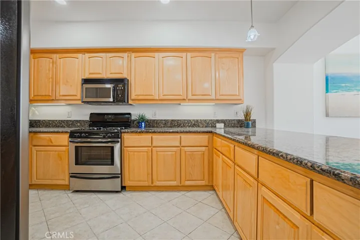 320 E Imperial Avenue 2, El Segundo, California 90245