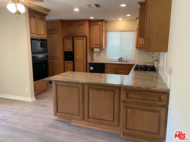 Breakfast counter