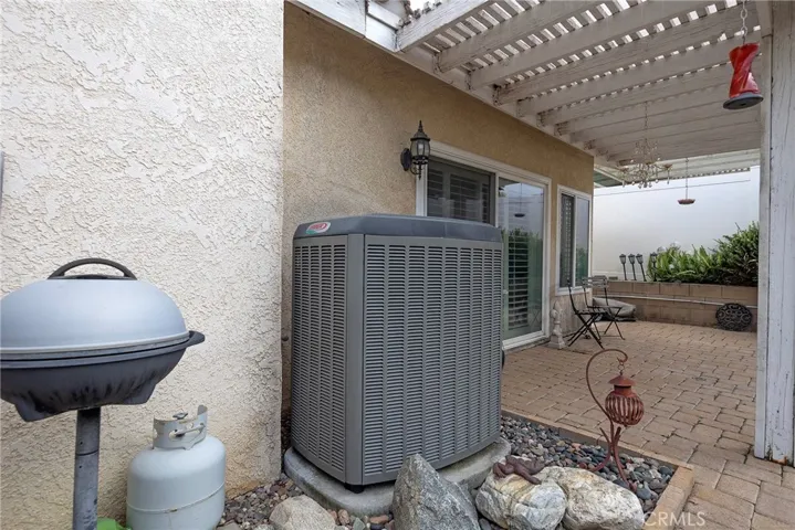 2076 Valor Drive, Corona, California 92882