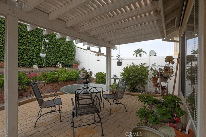 2076 Valor Drive, Corona, California 92882