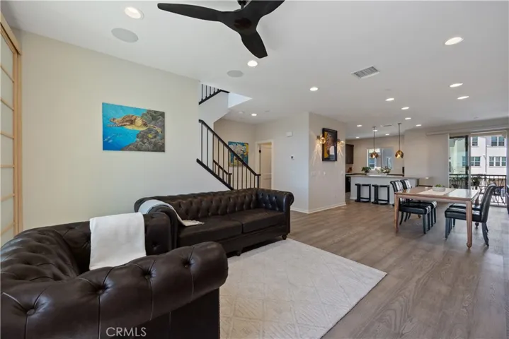 107 Alder Ridge, Lake Forest, California 92610