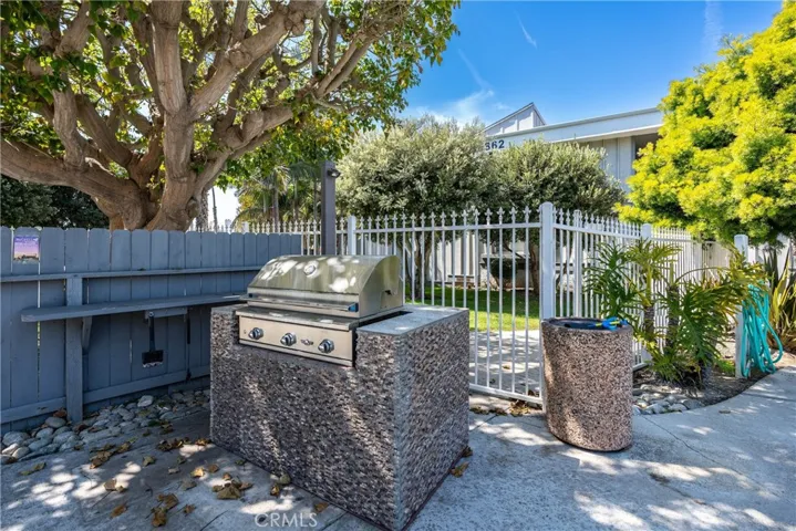 16872 Pacific Coast 103, Huntington Beach, California 92649