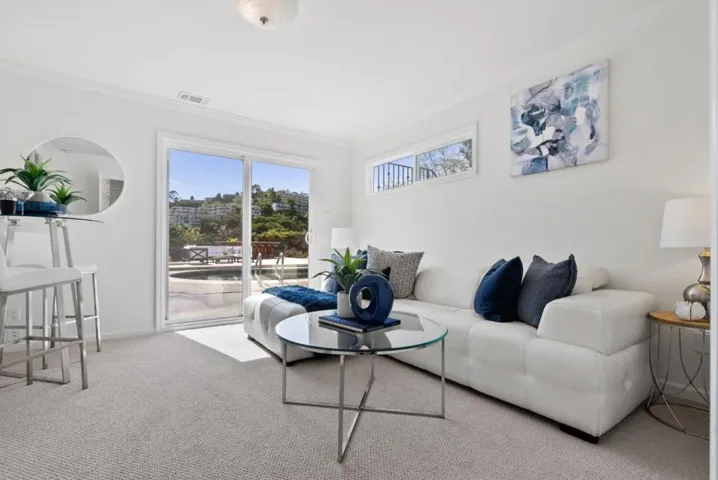 2816 Porto Rosa Way, San Carlos, California 94070