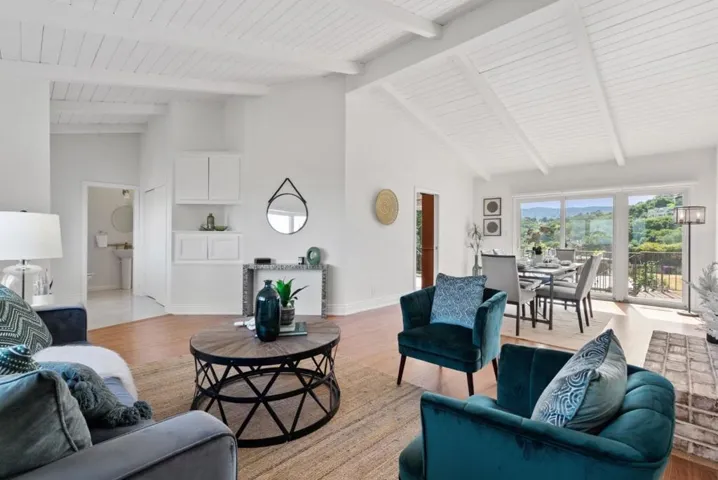 2816 Porto Rosa Way, San Carlos, California 94070
