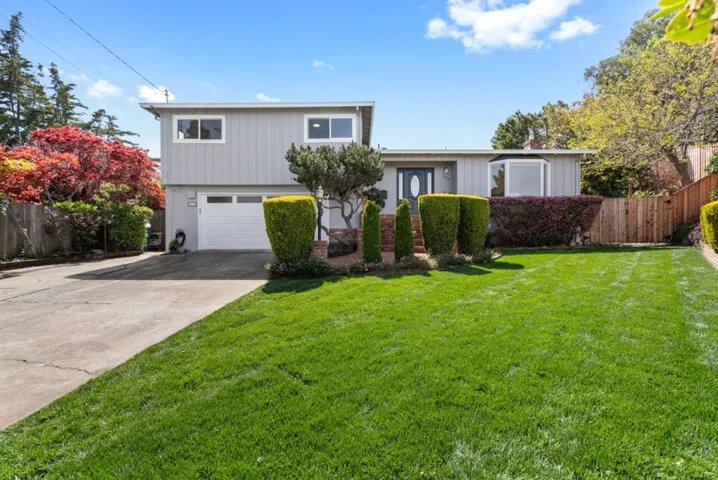 2816 Porto Rosa Way, San Carlos, California 94070