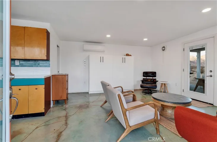 3975 Amboy Road, 29 Palms, California 92277