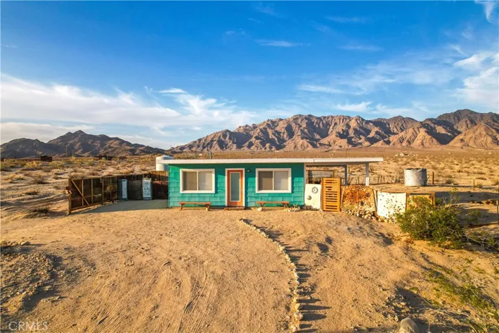 3975 Amboy Road, 29 Palms, California 92277