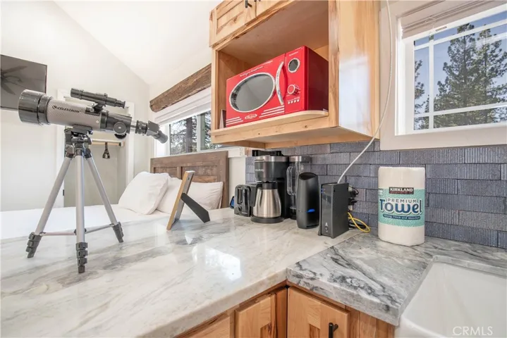 723 Temple Lane, Big Bear Lake, California 92315
