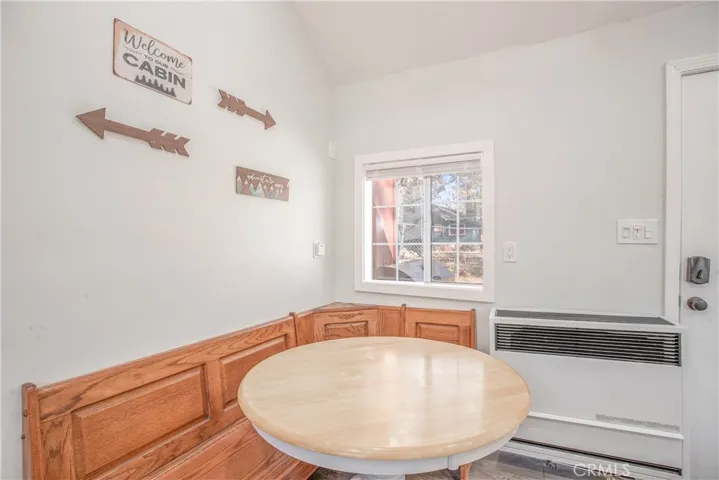 723 Temple Lane, Big Bear Lake, California 92315