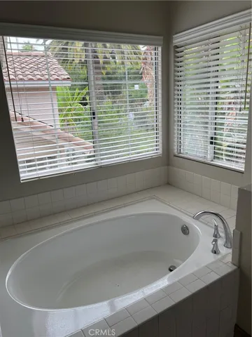 Primary bath refurbished bathtub