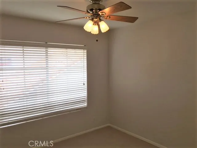 Middle hall bedroom