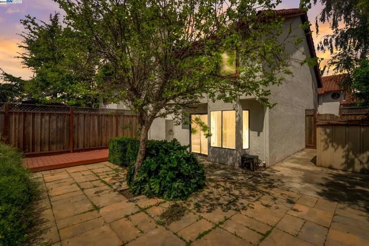35615 Stowe Cmn, Fremont, California 94536